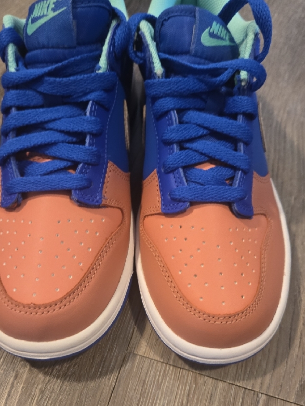 Nike Dunk Low SE (GS) BRAND NEW DZ2873 400 Size 5.5/7 Women - Picture 3 of 10